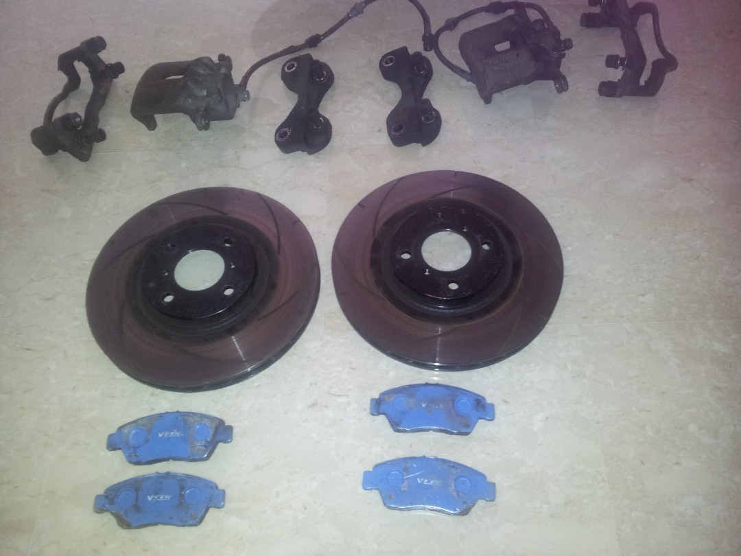 Brake Set, Car Accessories, Accessories On Carousell