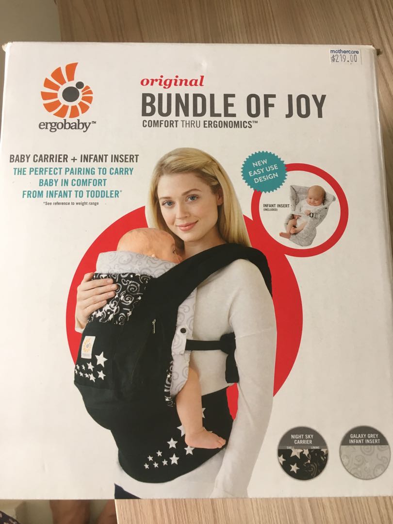 Ergobaby bundle of joy baby carrier and infant insert set outlet