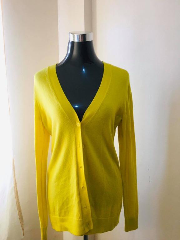 Gap yellow deals cardigan