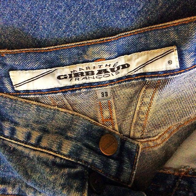 Girbaud Francois Shorts (Category: Shorts) located in Las Pinas. Submitted by cristeta76 (Listing ID 274279883, Image 2). Description: .
