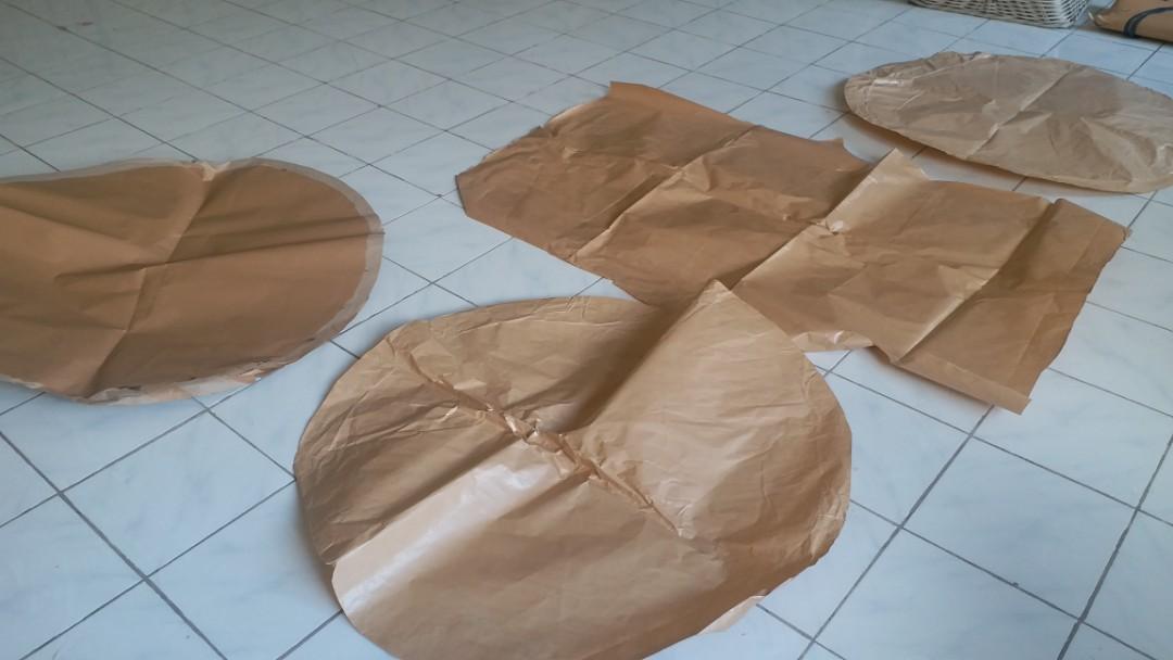 kraft paper per ton (Category: Craft Supplies & Tools) located in Manila. Submitted by tradersinc (Listing ID 274312848, Image 1). Description: scrap kraft paper 25php per kilo wholesale (tons) packaging for handicraft ripen fruits basket fillings trash bin wrap wooven basket liner.