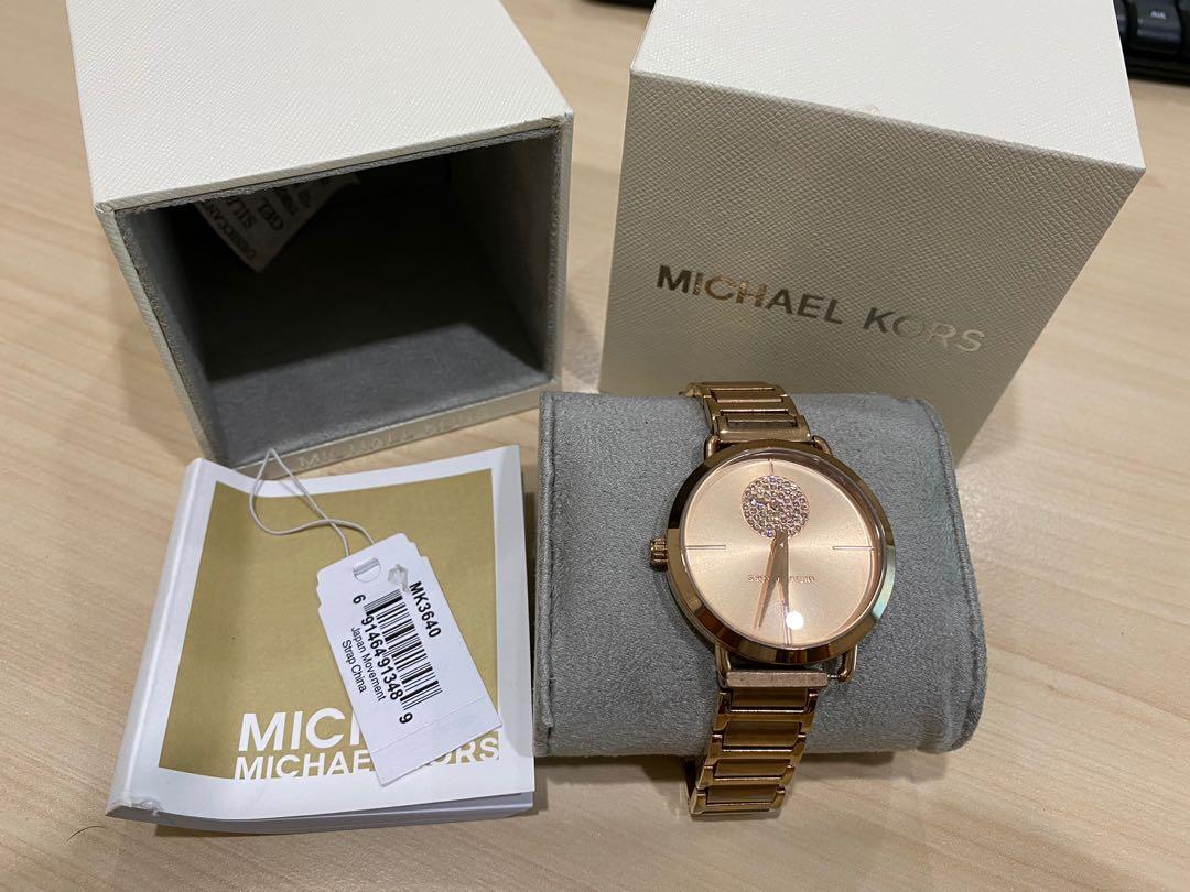 Michael kors 3640 store
