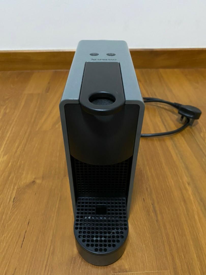 Nespresso Essenza Mini + descaling kit, TV & Home Appliances, Kitchen