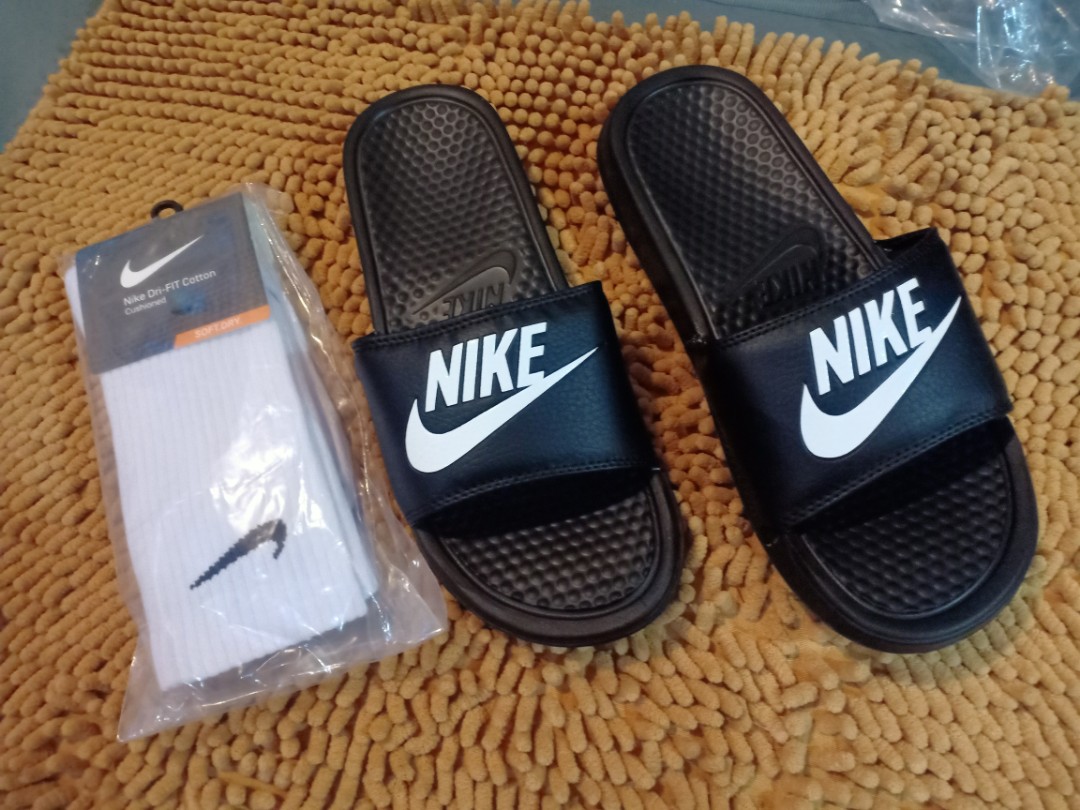 nike benassi fit