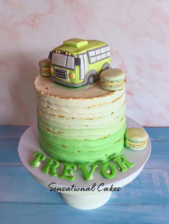 Rustic Ombre Green Macaron With 3d Handcrafted Buy Sugar Figurine Children Boy Theme Birthday Customized Cake Singaporecake Ombrecake Buscake Childrencake Boyscake Food Drinks Baked Goods On Carousell - the sensational cakes roblox theme 3d cake new customized