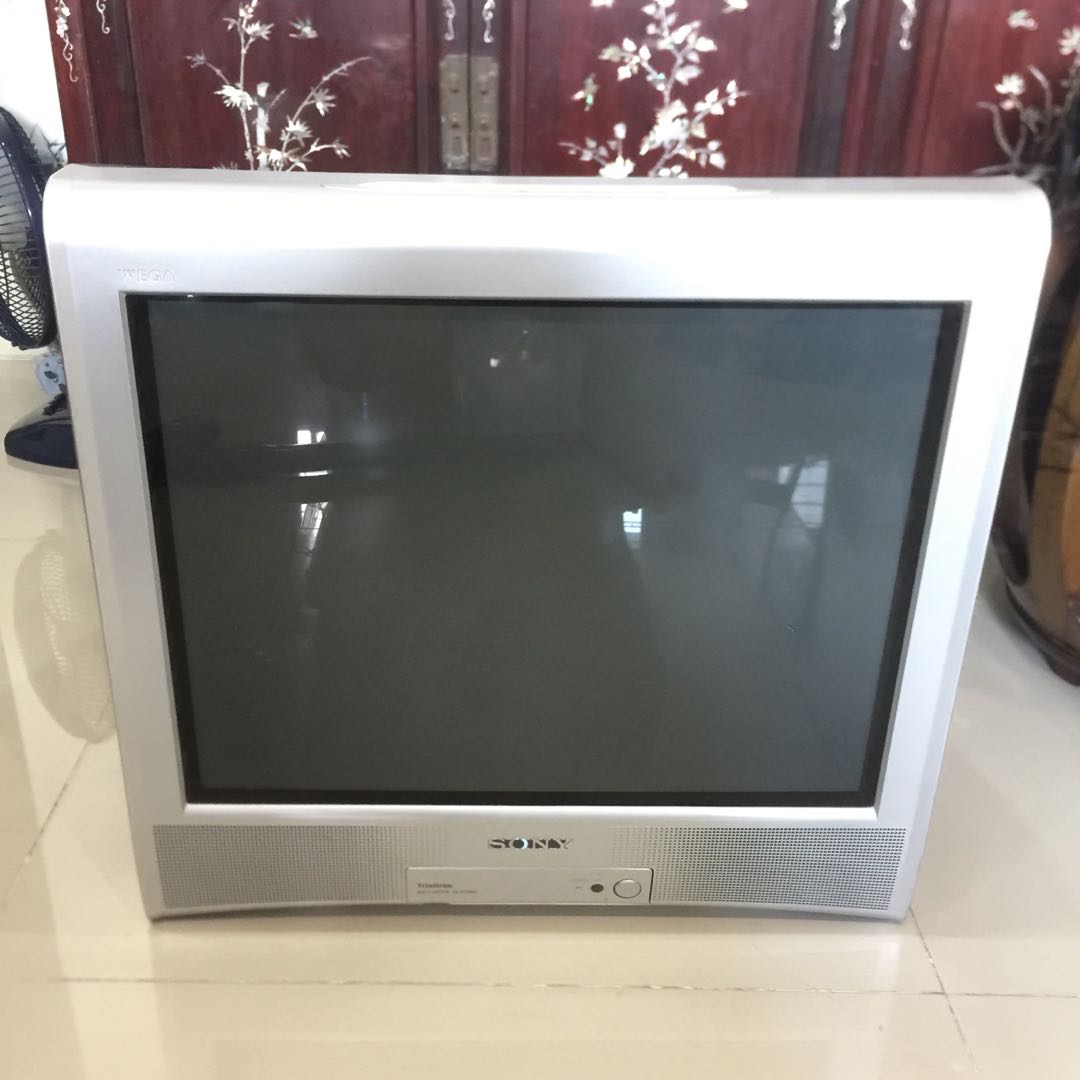 SONY 21 in CRT TV, TV & Home Appliances, TV & Entertainment, TV on ...