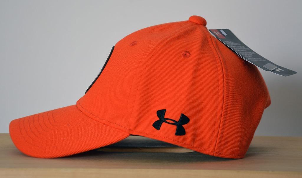 UNDER ARMOUR Tokyo Giants Cap Japan Exclusive Men s Fashion