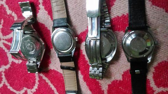 Jam tangan vintage