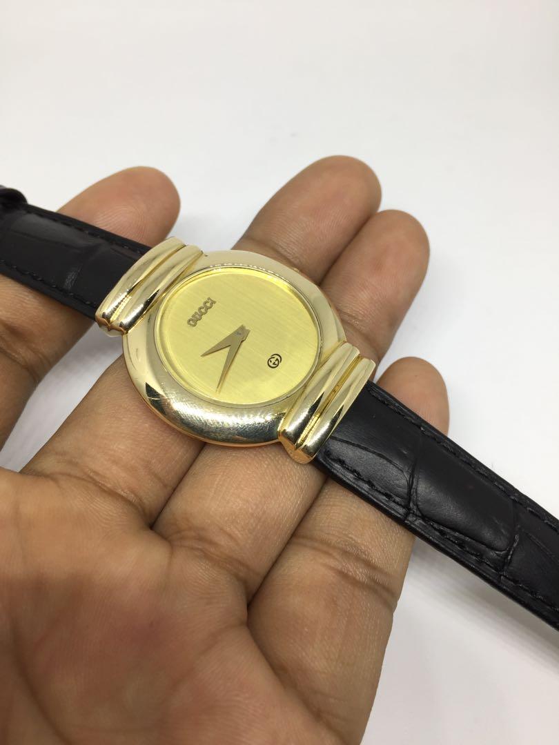 Gucci 5300m ladies watch