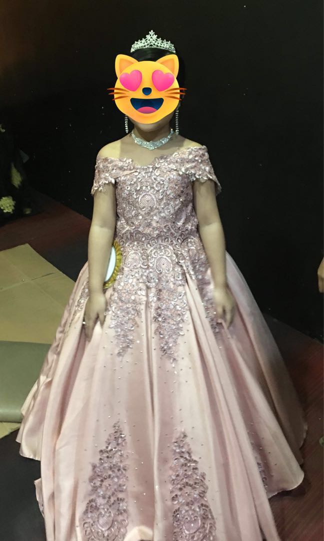 Divisoria rent gown top