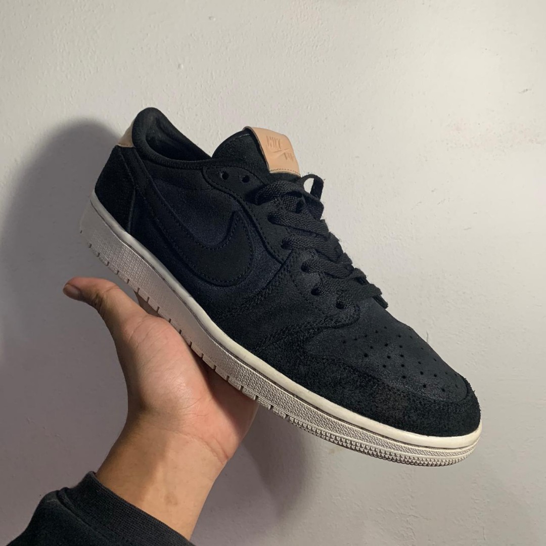 Jordan 1 low hot sale black vachetta