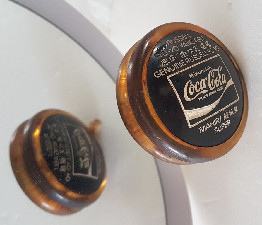 Old Coca Cola Souvenir Vintage Yo Yo Genuine Russell Yo Yo A Moving Coke Yo Yo Fun Yo Yo Toy Funky Yo Yo Toy Retro Toy Classic Black Professional Yo Yo Promotional Gift Souvenirs Memento Coke