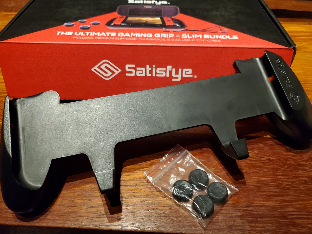 Satisfye grip & thumbgrips, Video Gaming, Gaming Accessories, Cases