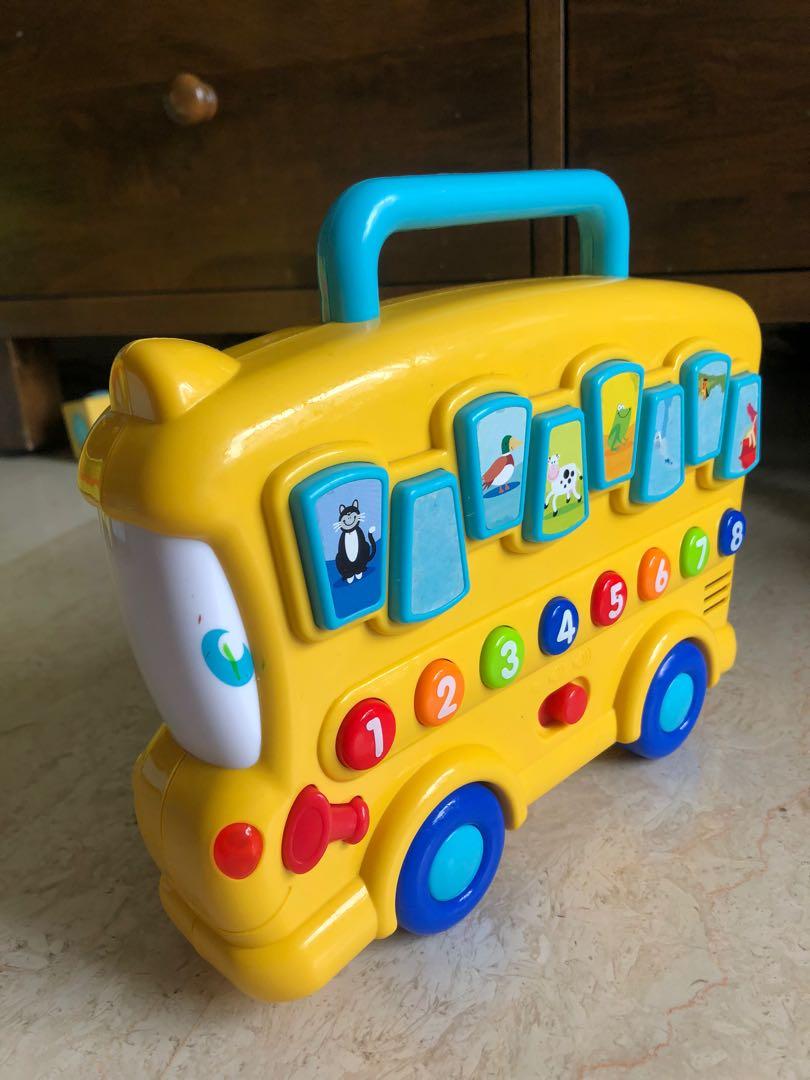 singing bus toy