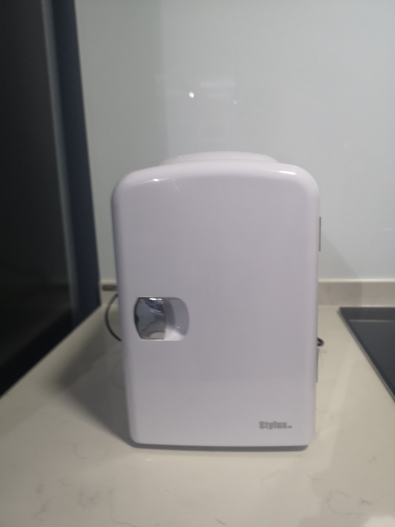 Stylux Mini Fridge, TV & Home Appliances, Kitchen Appliances