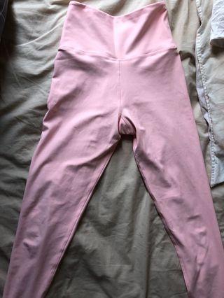 Neu bubblegum pink leggings