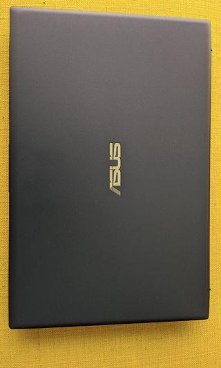 Asus Vivobook 14 - peacock blue