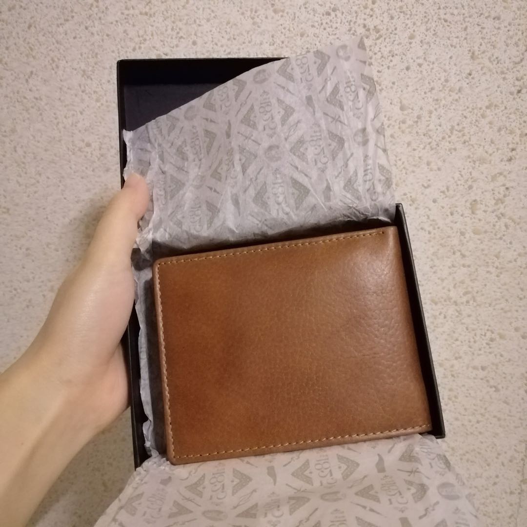 clarks leather wallet