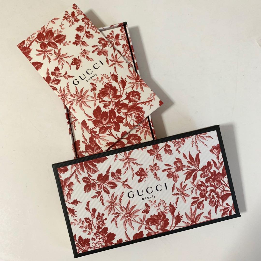 Gucci Limited edition red envelope Set