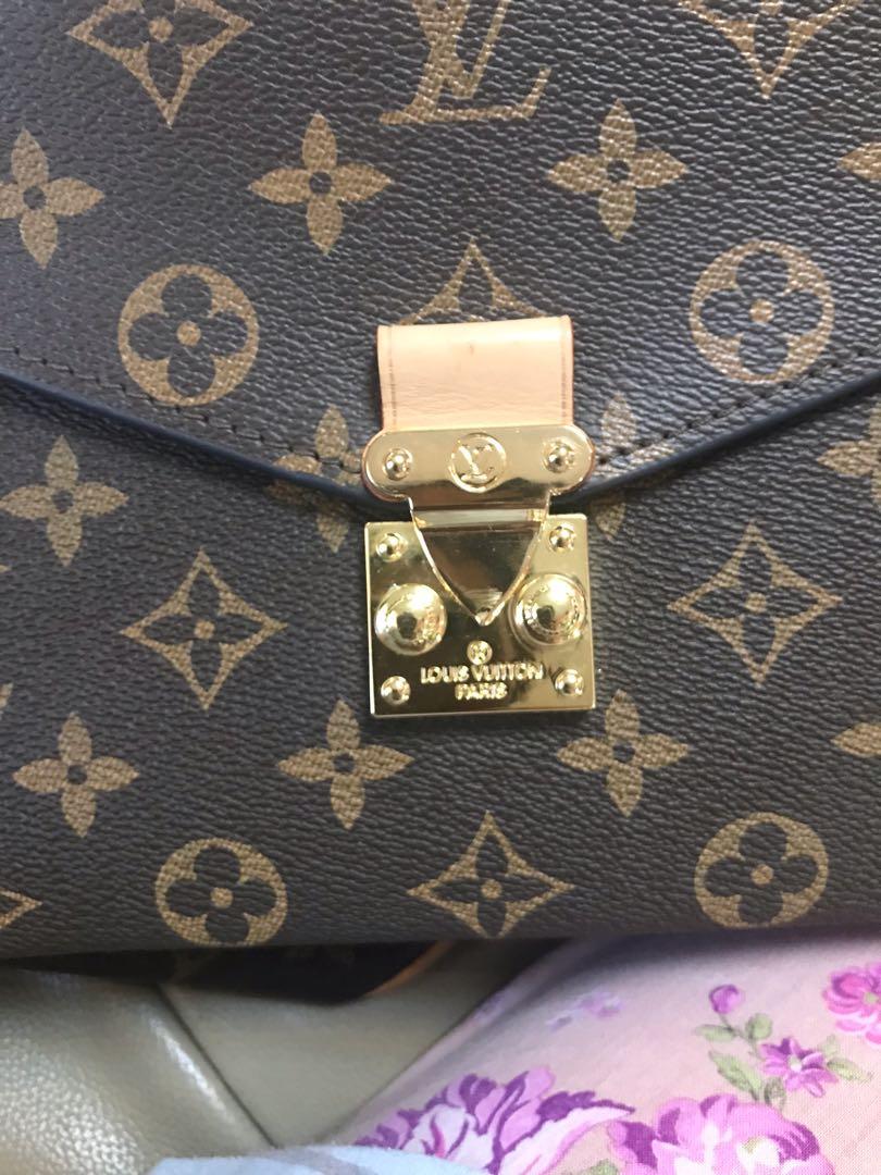 Louis Vuitton pochette metis mirror copy, Women's Fashion, Bags & Wallets,  Purses & Pouches on Carousell