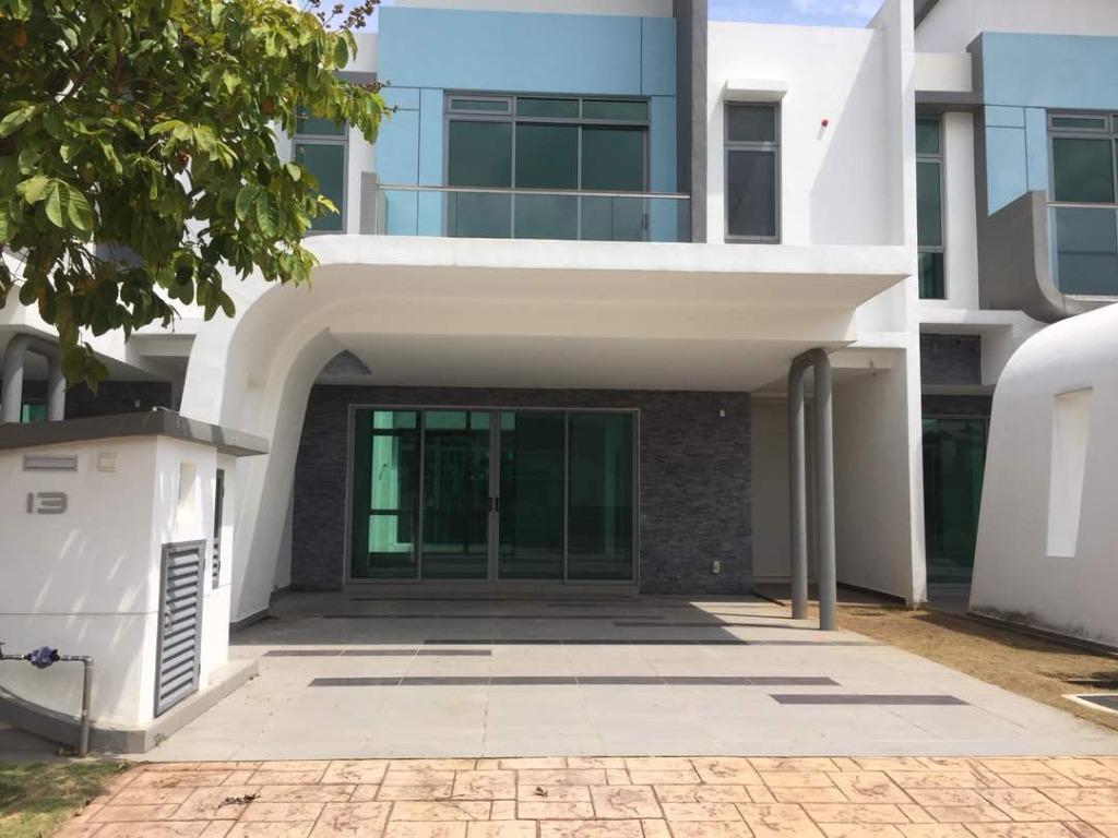 New Vacant Nice Liu Li Garden Setia Eco Glades Cyberjaya Property For Sale On Carousell