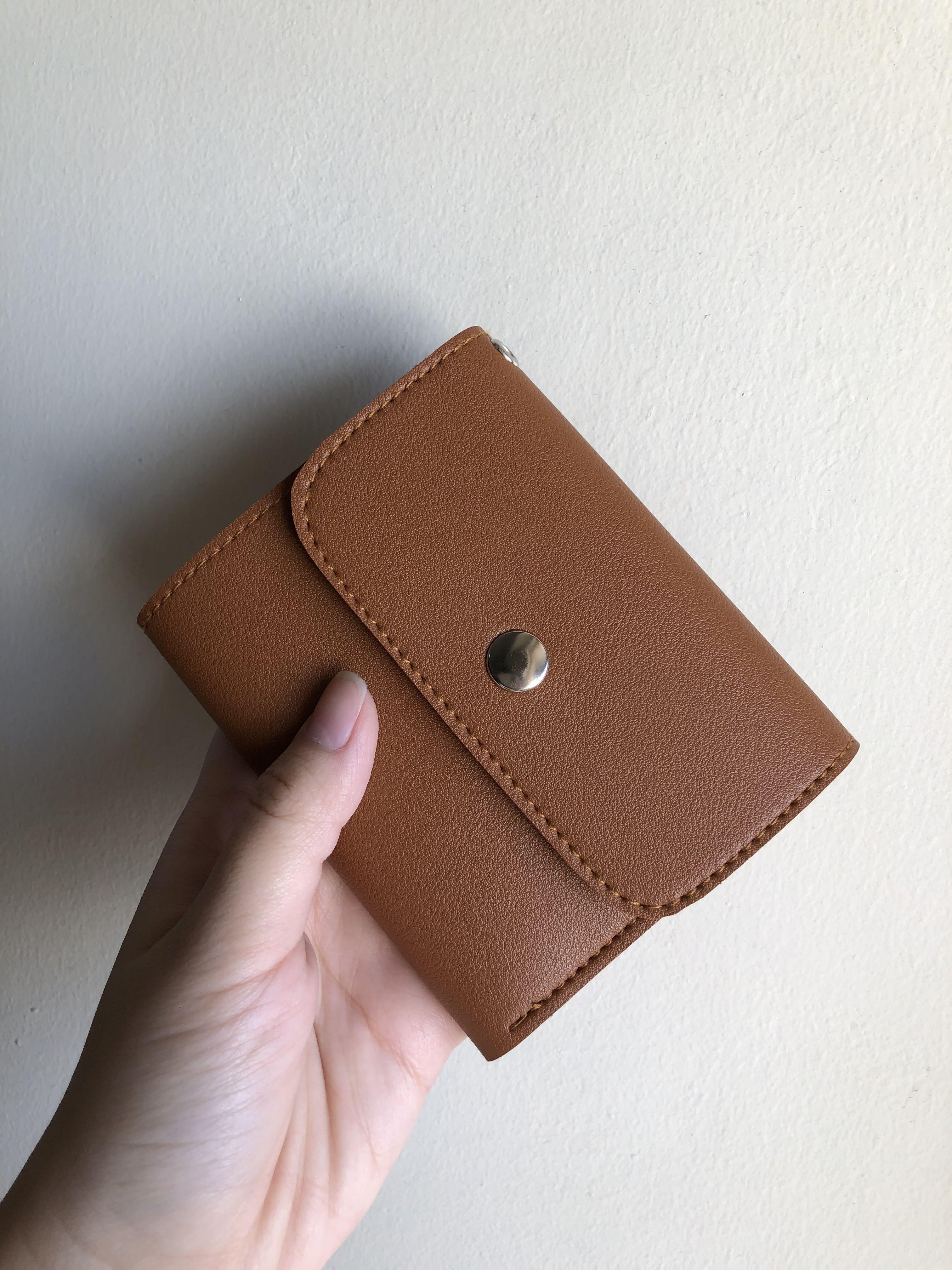 mini wallet picture size