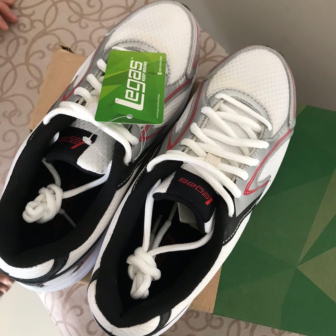 sepatu sneakers boots sport hitam resleting sol putih nb034