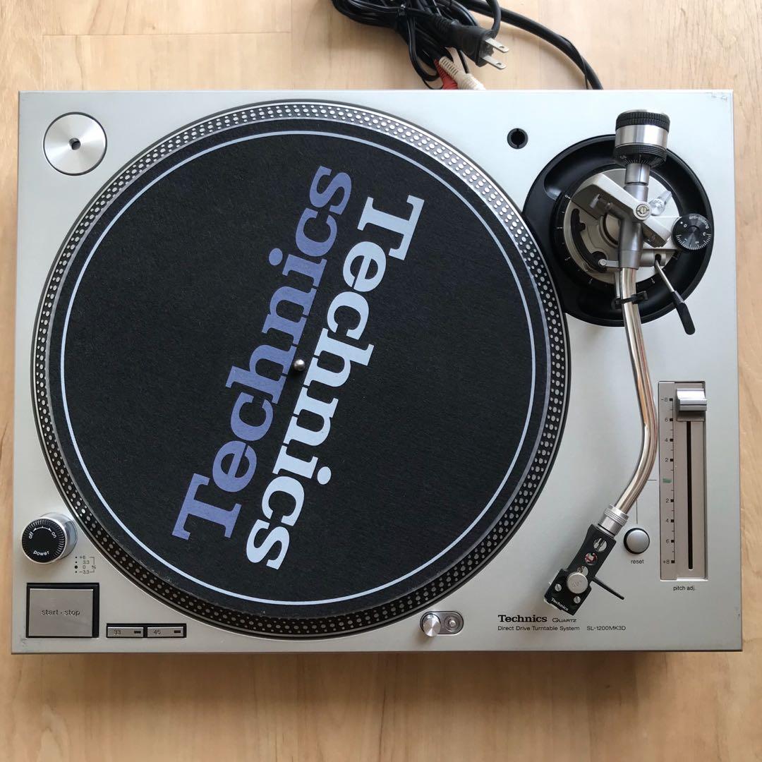 Technics SL1200 MK3D TURNTABLE VINYL LP PIRING HITAM RECORDS