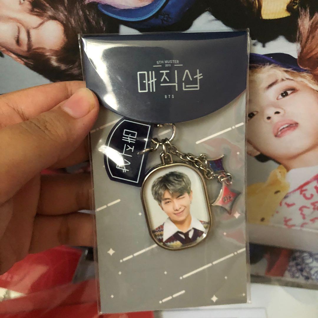 Bts 5th deals muster keyring
