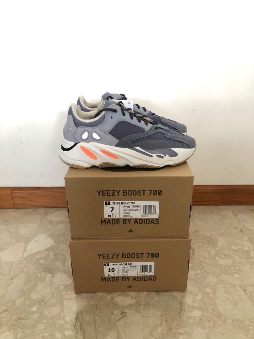 box yeezy 700