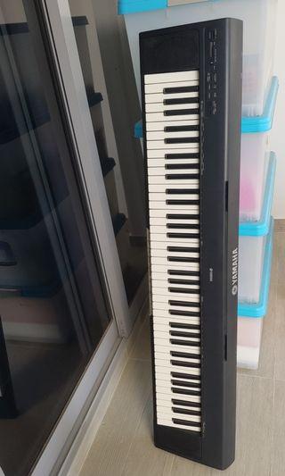 Yamaha Keyboard NP-30