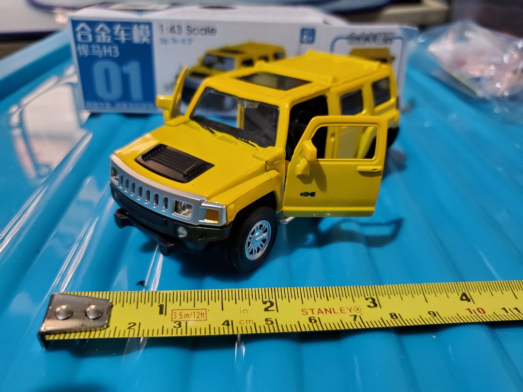 yellow hummer toy car