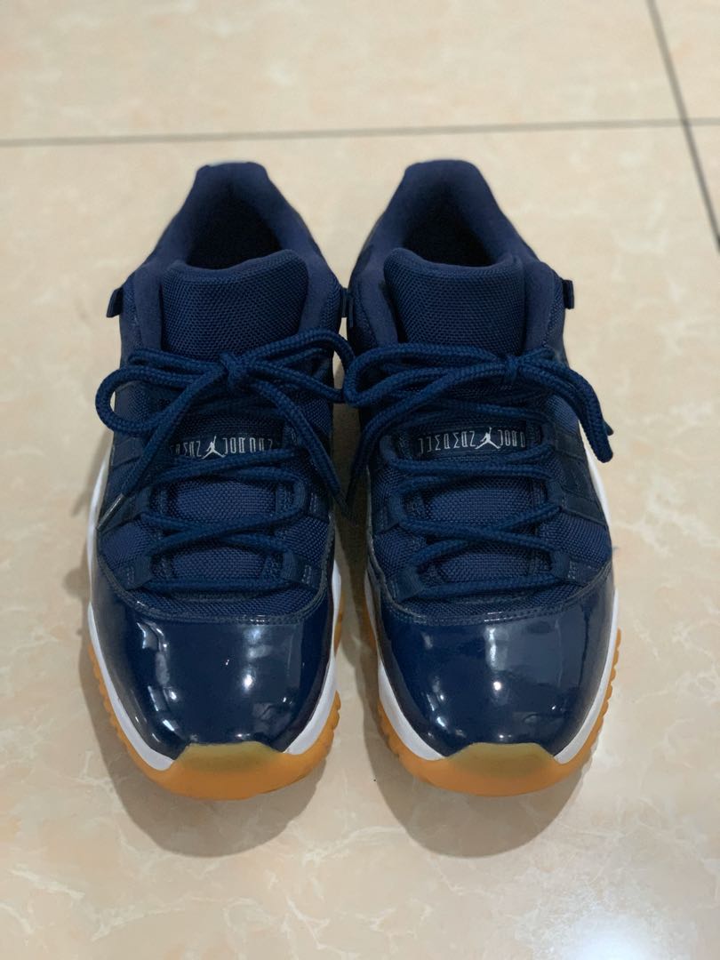 Air Jordan 11 Retro Low Navy/Gum, Men's Fashion, Footwear