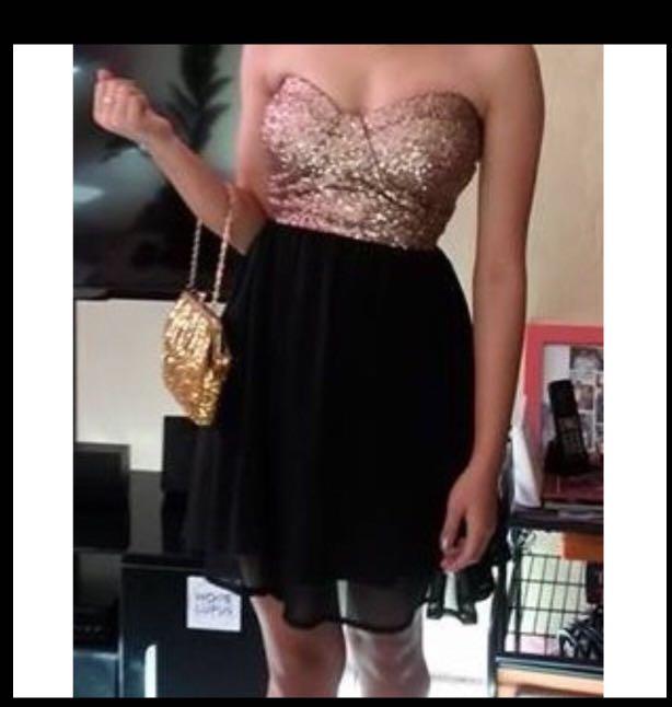 Black and gold glitter dress (Category: Dresses) located in Manila. Submitted by thelmsph (Listing ID 274619462, Image 1). Description: .