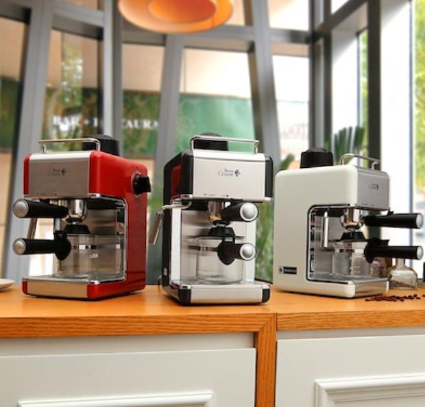 Electric clearance espresso machine