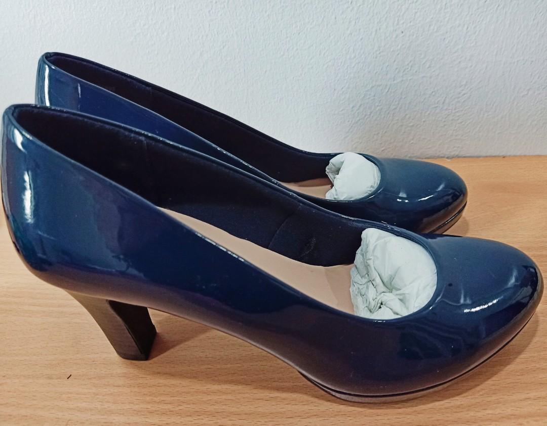 Debenhams Good for the Sole Navy Gala high heel wide fit court