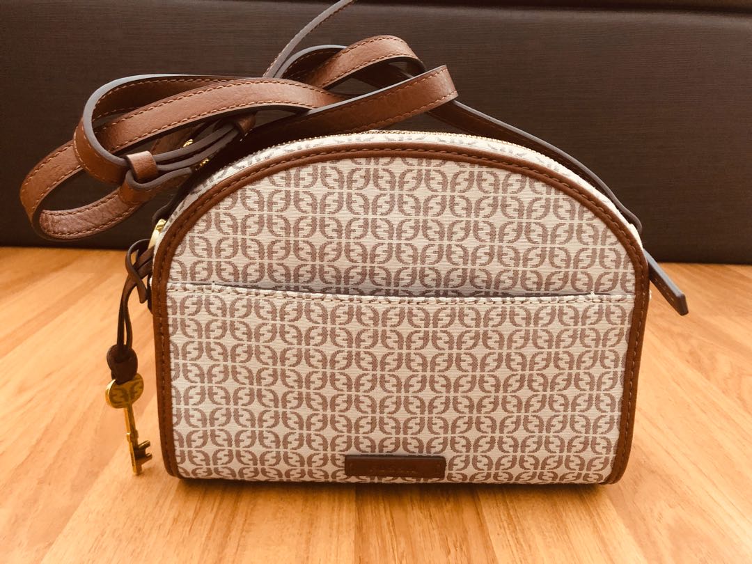 Fossil chelsea crossbody 2025 tan