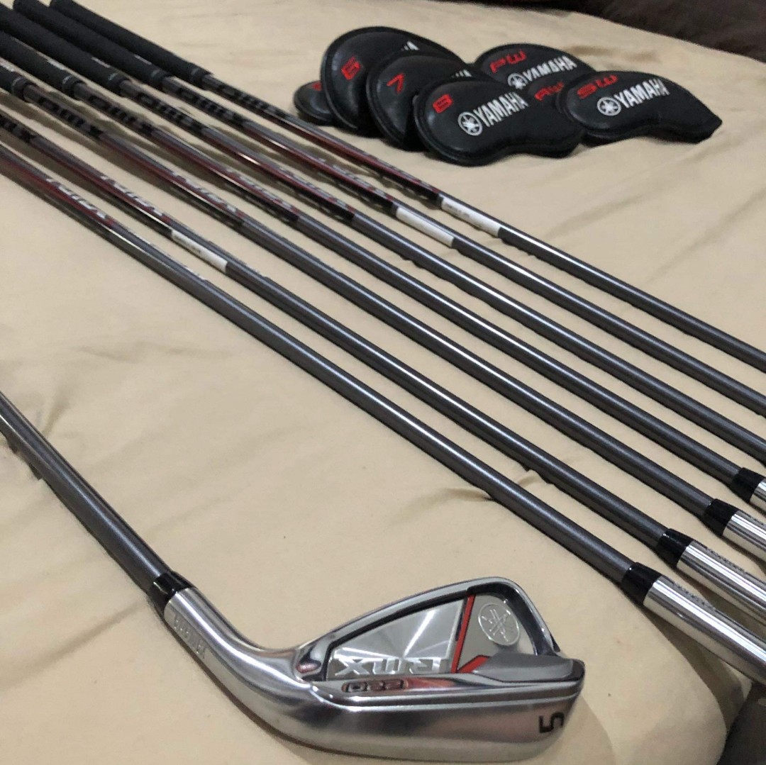 Golf clubs; Yamaha RMX 220 irons, Sports Equipment, Sports & Games