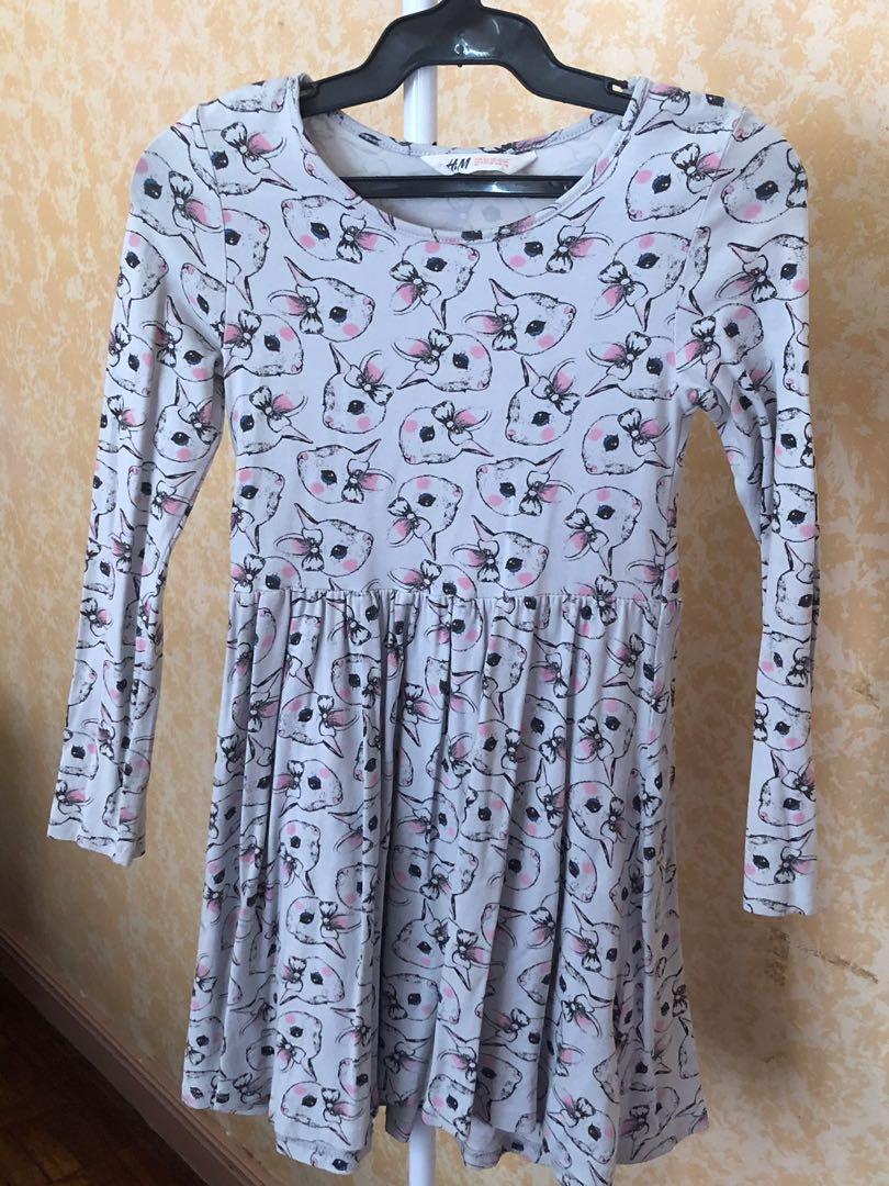H&M long sleeves dress (Category: Babies & Kids Fashion) located in Quezon City. Submitted by mrs.bi (Listing ID 274669222, Image 1). Description: Barely used. Excellent condition..