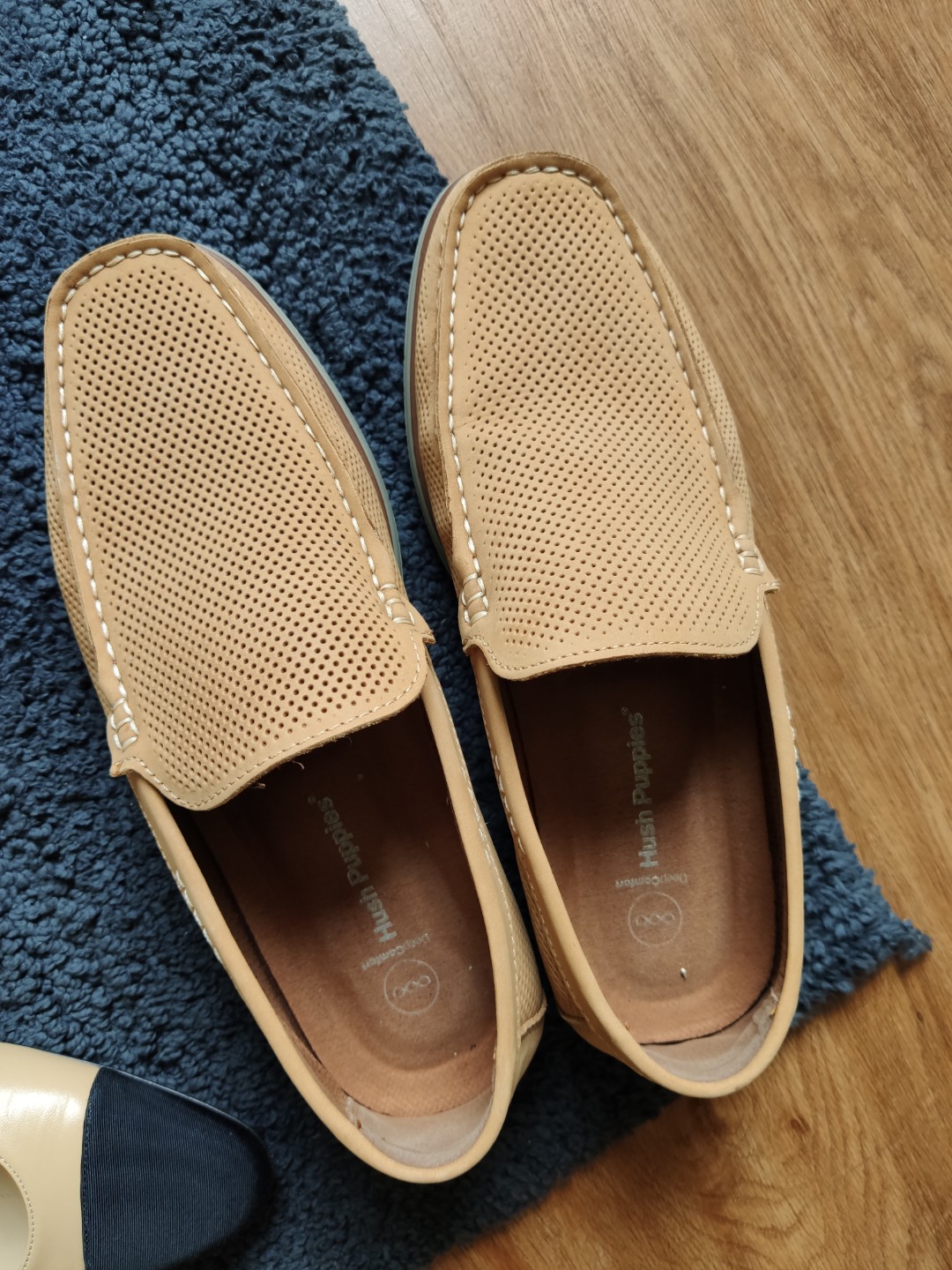 Hush puppies wave reflex shoes shop