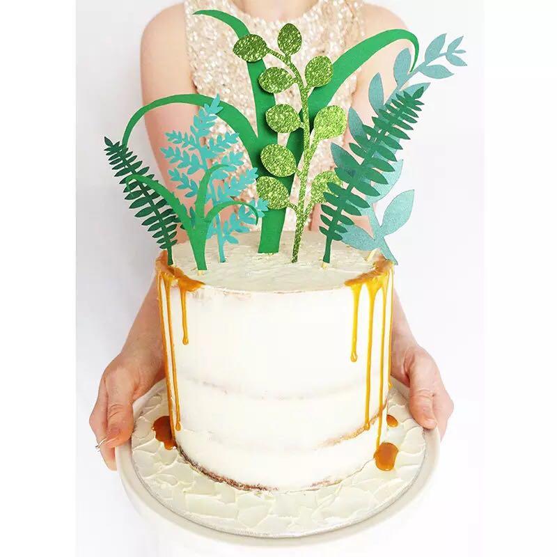 Marie - Gardening Pot Plant Cake - Decorated Cake by - CakesDecor