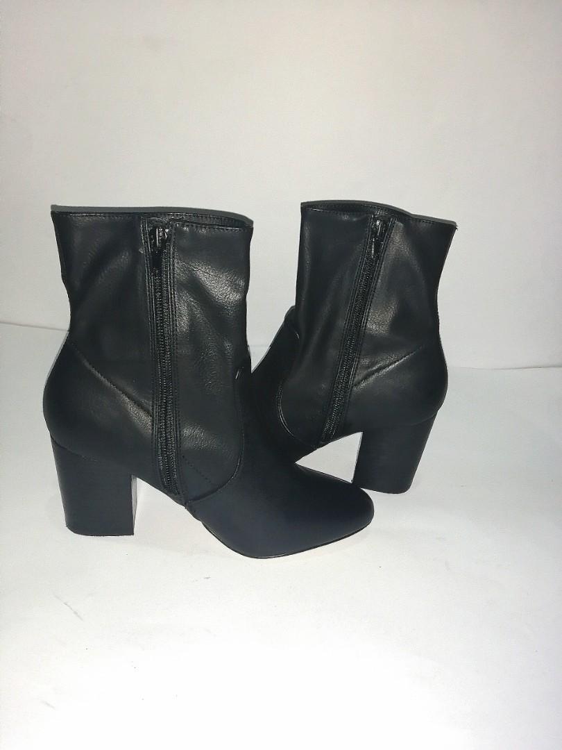 novo leather ankle boots