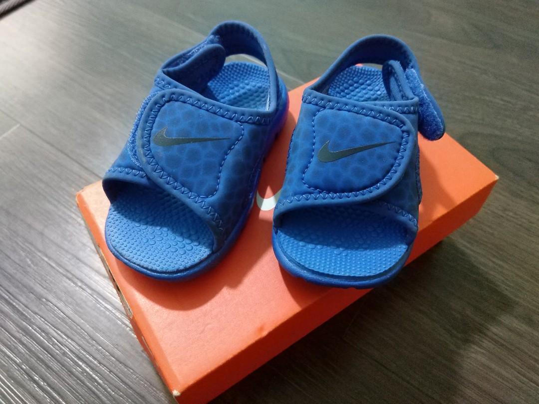 nike velcro strap sandals