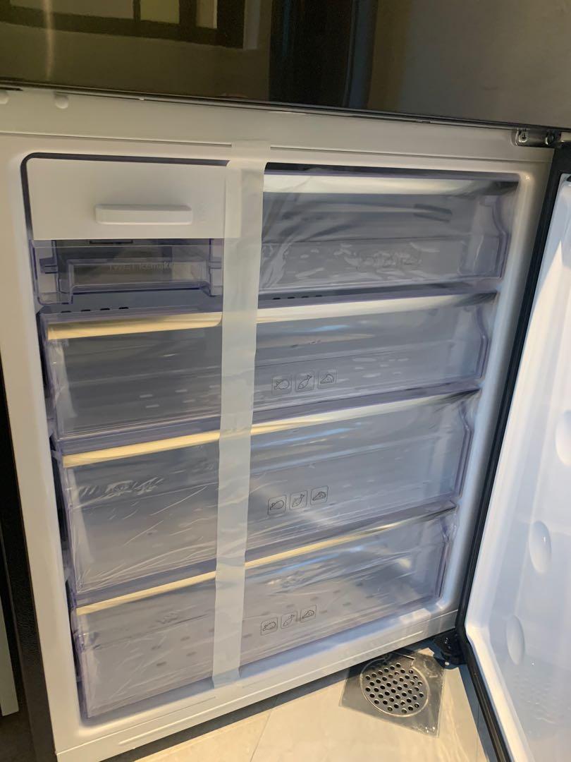 Brand New Samsung Refrigerator, Bottom Mount Freezer, 436L, TV & Home