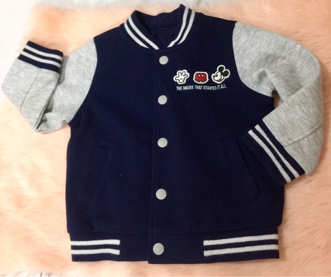 Mickey mouse sales jacket uniqlo