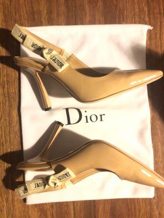 Ja’Dior heels