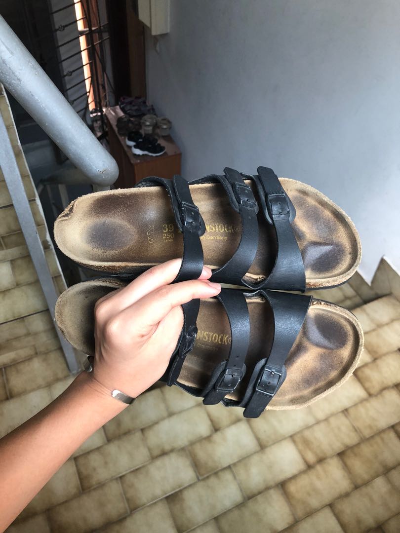size 39 birks