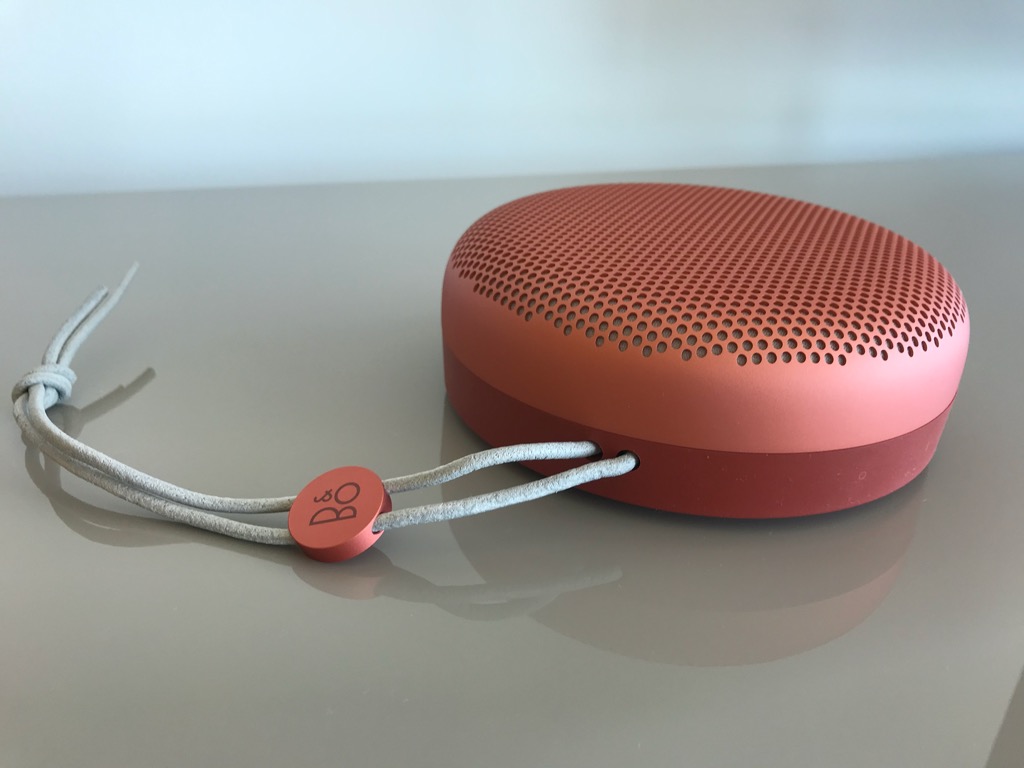 Beoplay a1 online tangerine red