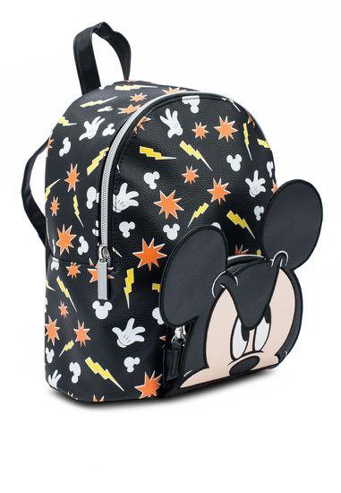 Danielle hotsell nicole mickey