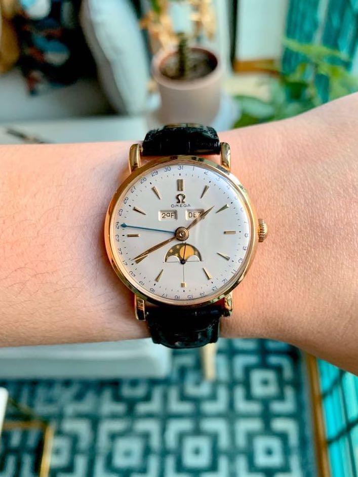 Omega cosmic cheap moonphase triple calendar